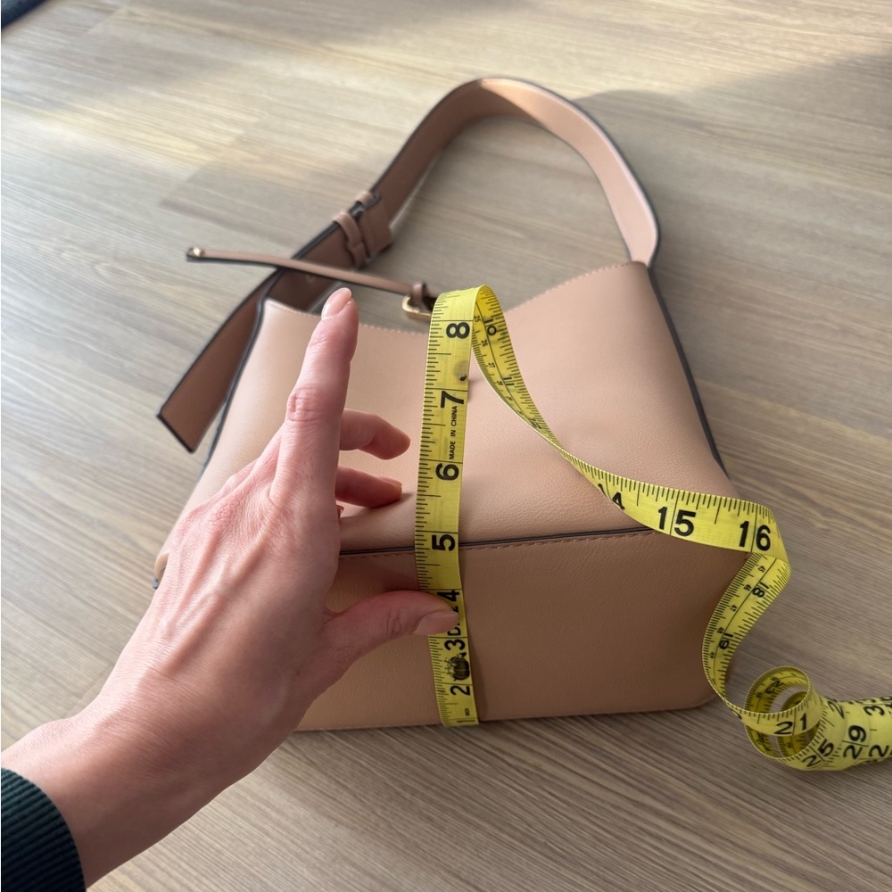 NWOT Anthropologie Mali+Lili vegan leather small shoulder bag: color tan - Picture 10 of 11